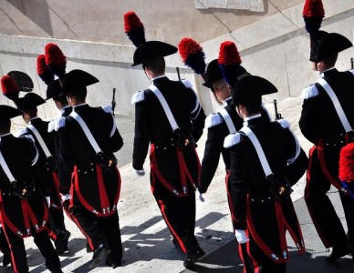 IO STO CON LE FORZE DELL'ORDINE