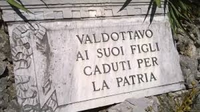 LA RIQUALIFICAZIONE DI PIAZZA VITTORIO VENETO A ...