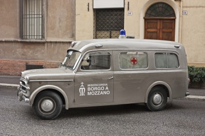 LA PRIMA AMBULANZA DELLA MISERICORDIA DI BORGO A ...